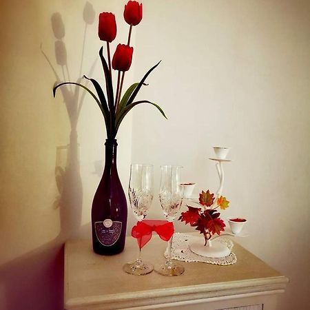 Anamoni Bed And Relax Apartment Benevento Bagian luar foto