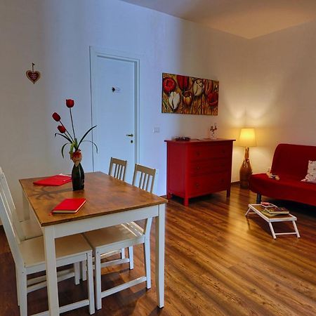 Anamoni Bed And Relax Apartment Benevento Bagian luar foto