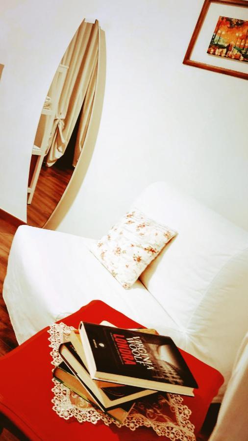 Anamoni Bed And Relax Apartment Benevento Bagian luar foto