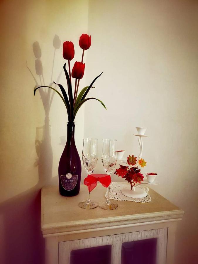 Anamoni Bed And Relax Apartment Benevento Bagian luar foto